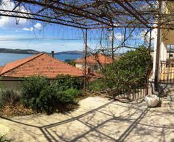 Apartman za 4 osobe Okrug Gornji