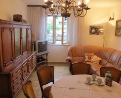 Lijepi apartman za 4 osobe u Splitu