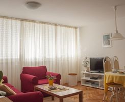 Prekrasan apartman za 4 osobe u blizini plaže u Splitu
