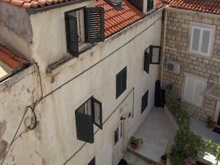 Stan Br.3 u Dubrovnik 9