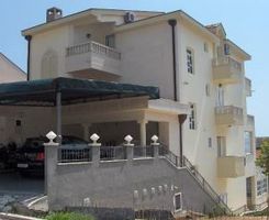 Apartman App br 2 u Makarska