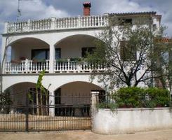 Apartman Veliki 2. kat u Nova Vas