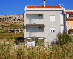 Apartman B2 u Pag