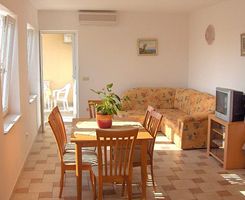 Apartman App br. 3 u Novalja